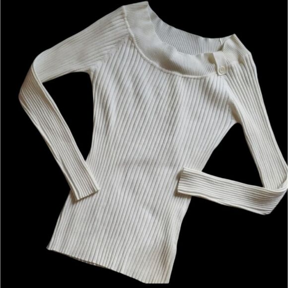 Nwot white ribbed thin sweater - Picture 1 of 3